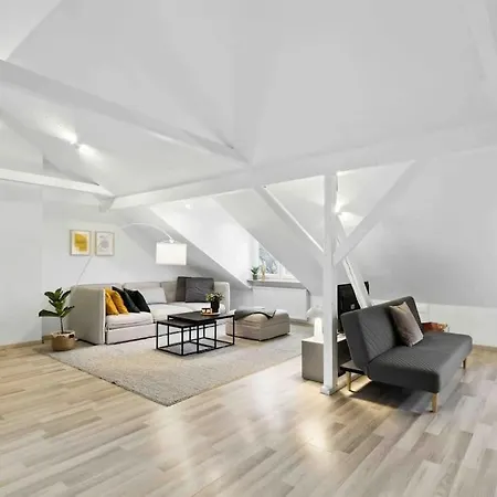 아파트 Dachgeschosstraum Ronsdorf - Naehe Dus & Dortmund & Koeln & Essen