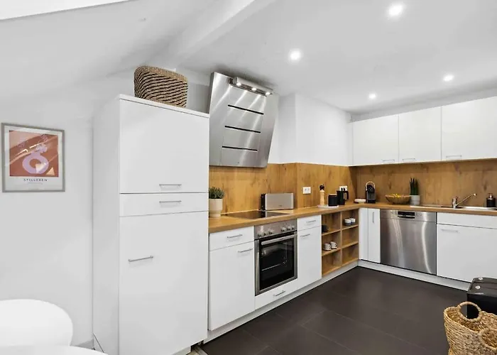 Dachgeschosstraum Ronsdorf - Naehe Dus & Dortmund & Koeln & Essen *